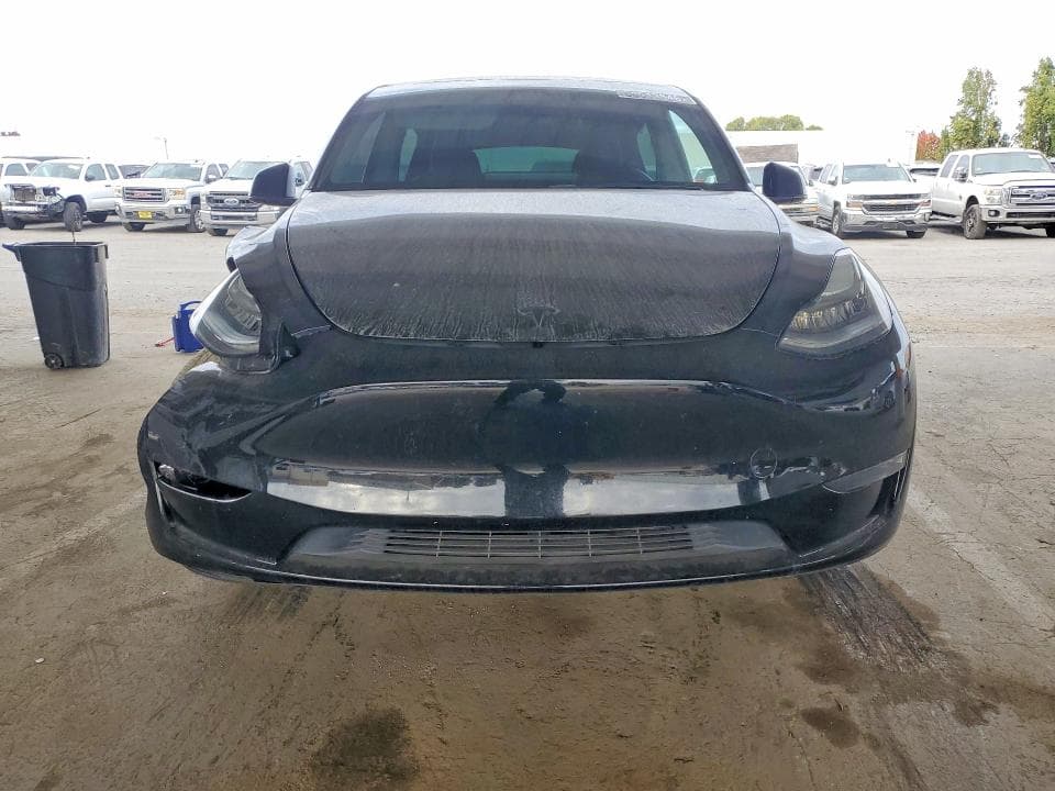 2023 TESLA MODEL Y 5