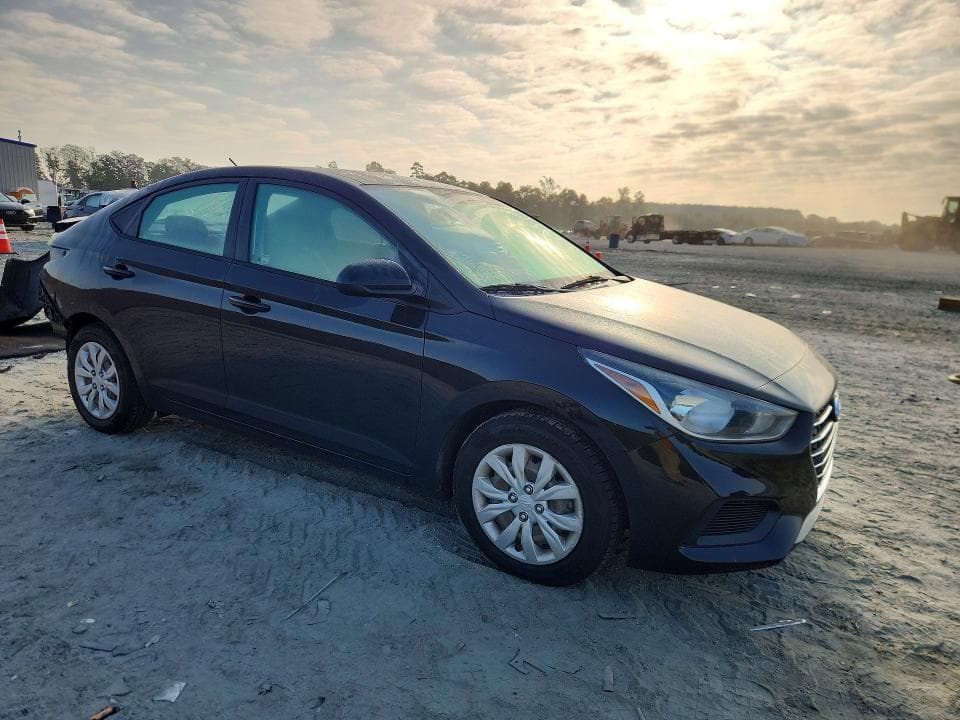 2021 HYUNDAI ACCENT SE 4