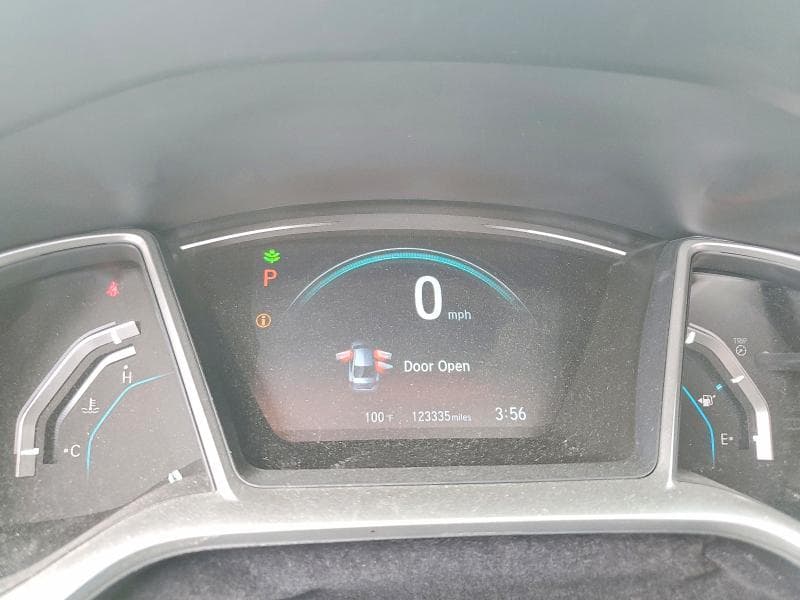 2018 HONDA CIVIC EX 9