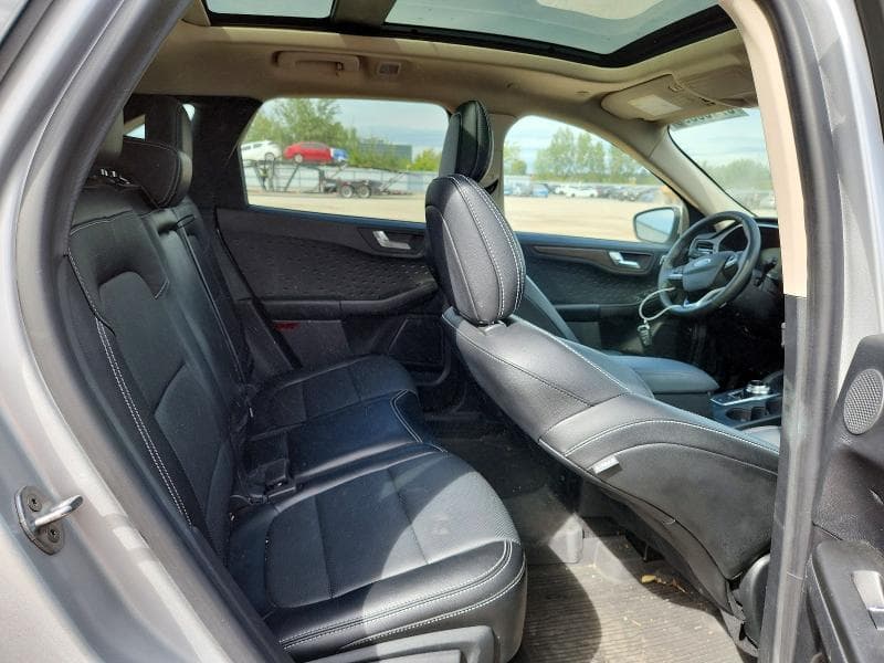 2020 FORD ESCAPE TITANIUM 11