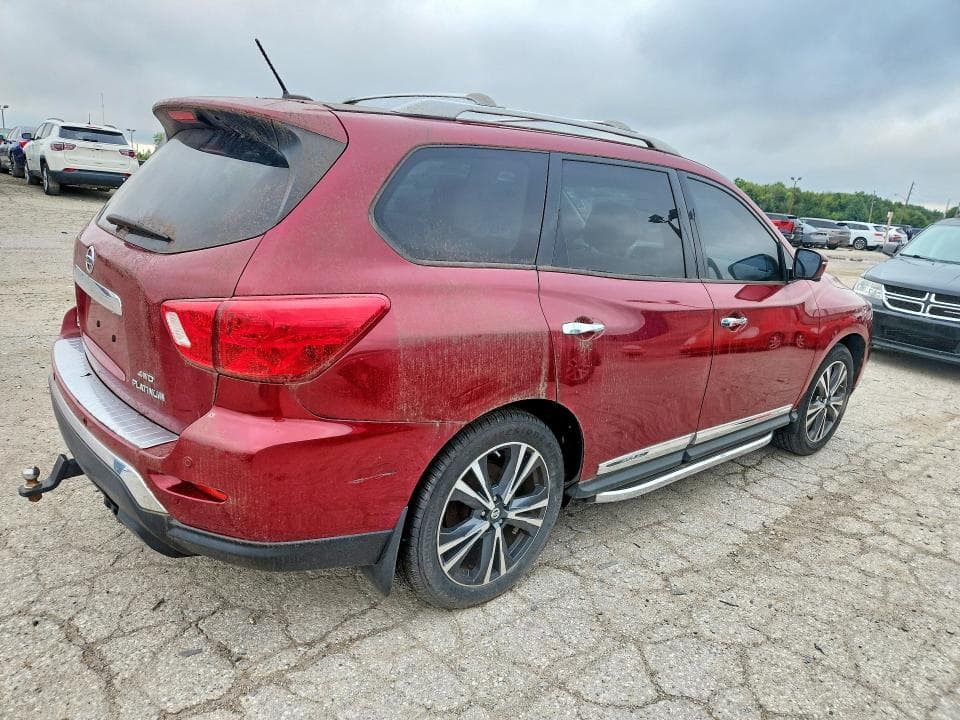 2018 NISSAN PATHFINDER PLATINUM 3