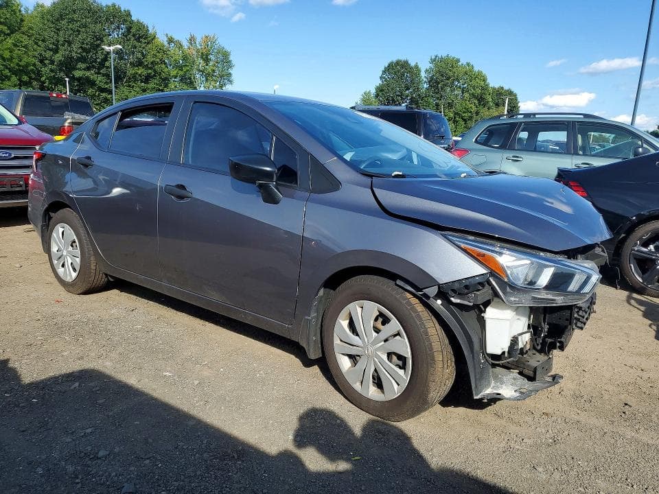 2021 NISSAN VERSA S 4