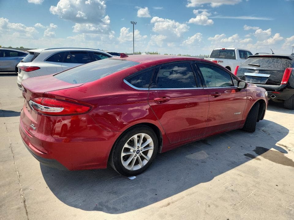 2019 FORD FUSION SE 3