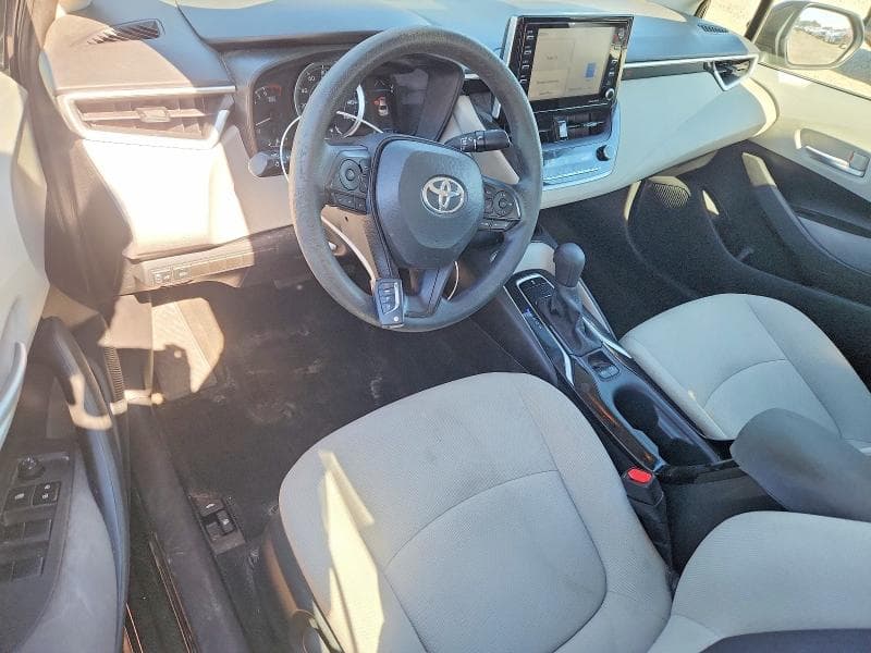 2021 TOYOTA COROLLA LE 8