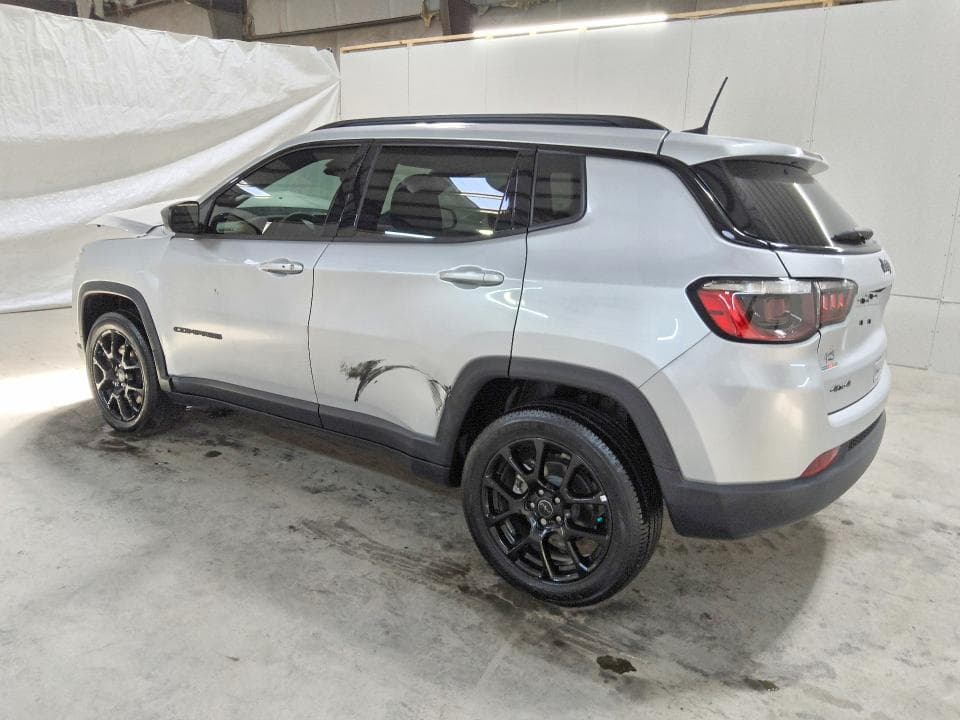 2025 JEEP COMPASS LATITUDE 2