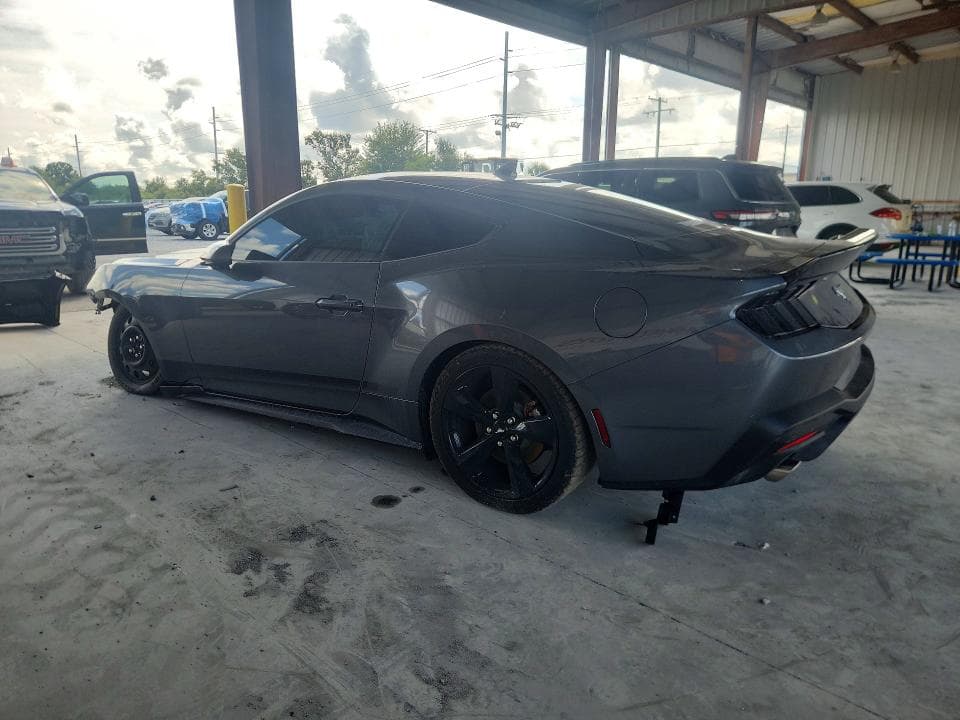 2025 FORD MUSTANG 2