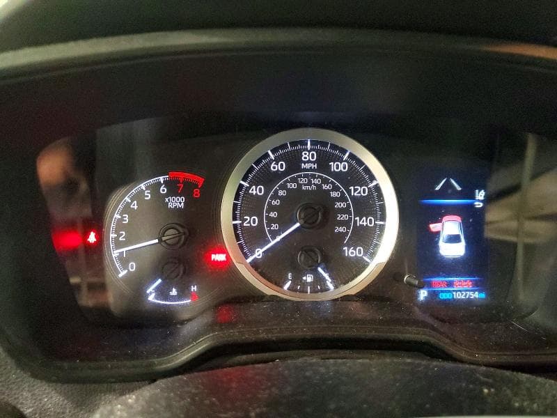 2020 TOYOTA COROLLA LE 9