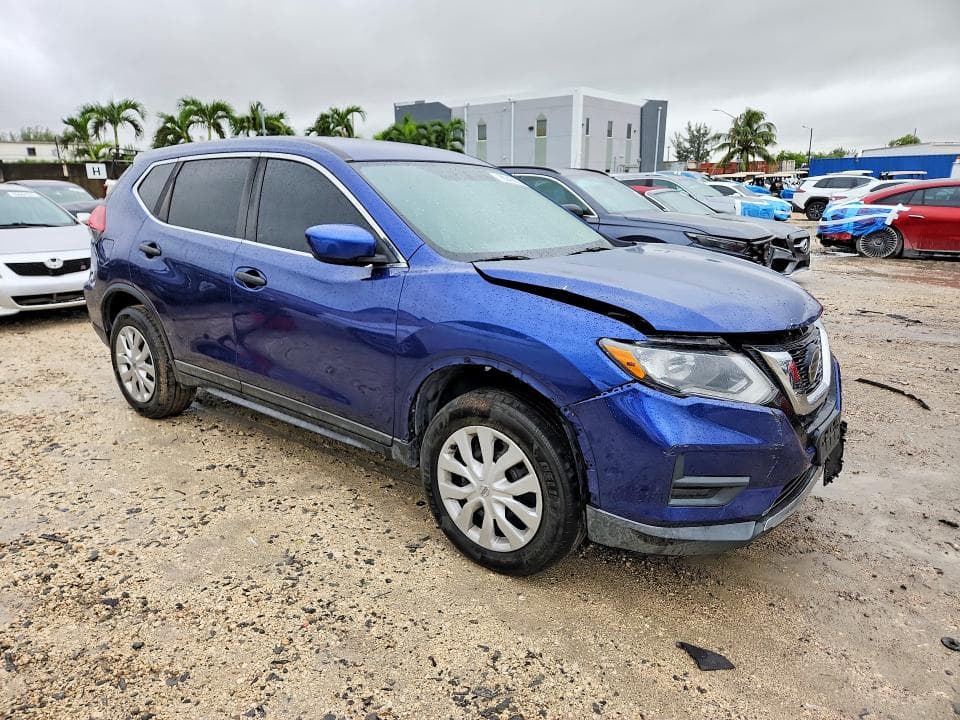 2018 NISSAN ROGUE S 4