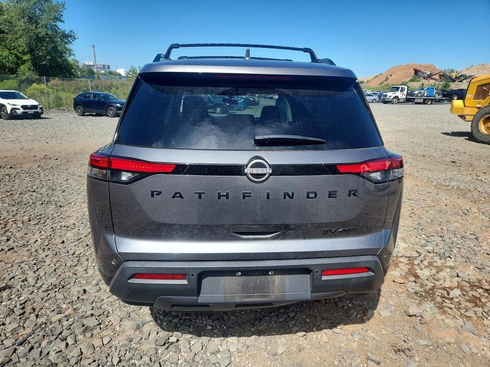 2024 NISSAN PATHFINDER SV 6