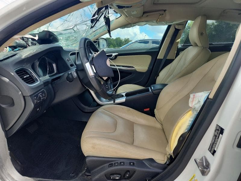2018 VOLVO S60 PREMIER 7