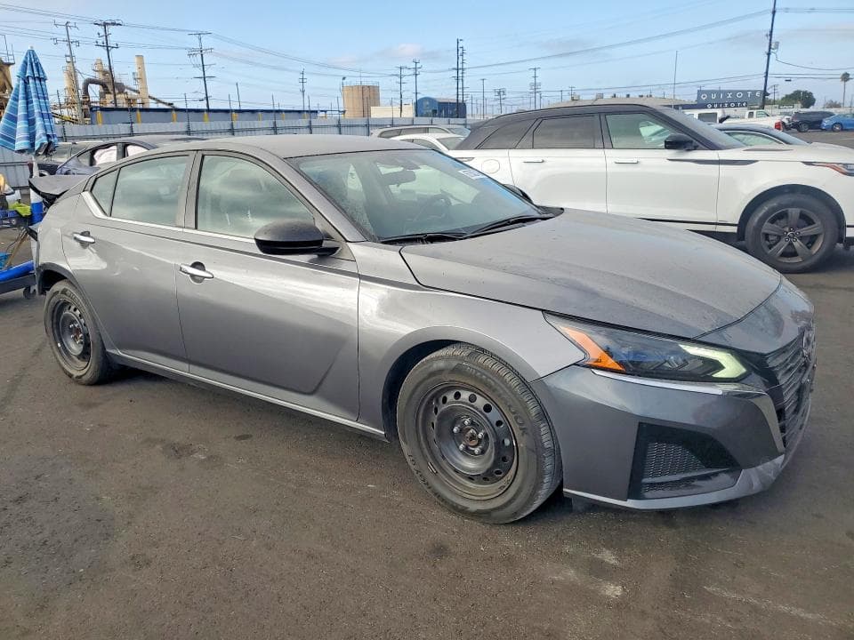 2024 NISSAN ALTIMA S 4
