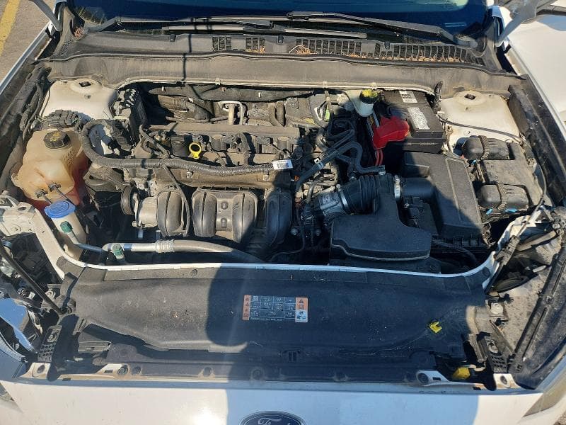 2017 FORD FUSION SE 11