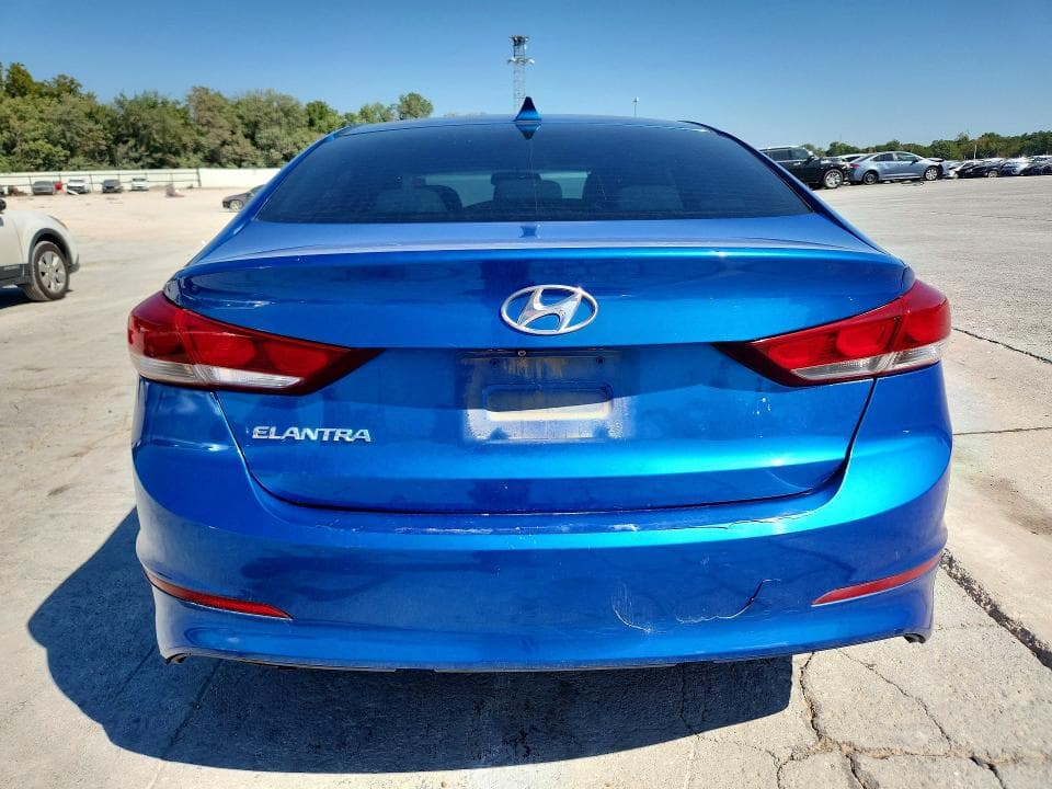 2018 HYUNDAI ELANTRA SEL 6
