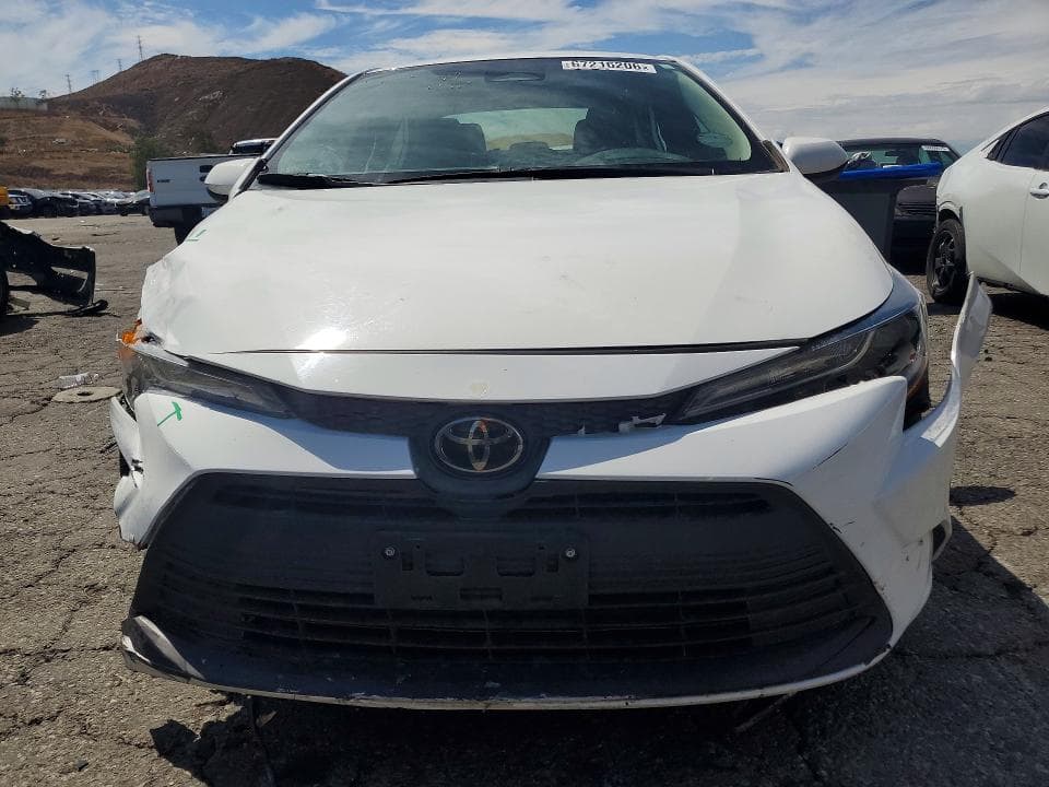 2024 TOYOTA COROLLA LE 5