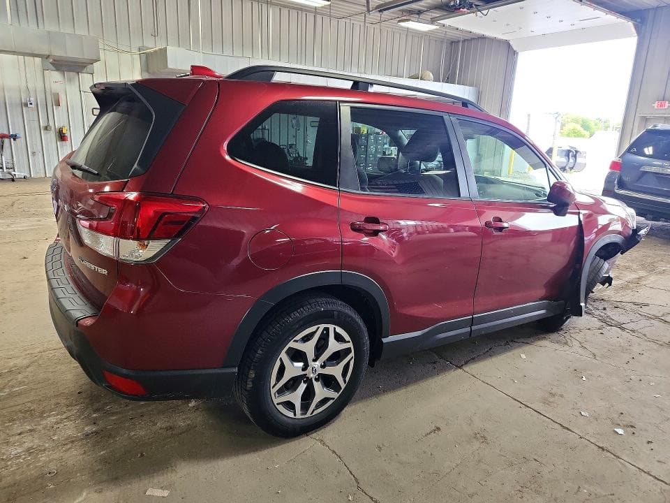 2021 SUBARU FORESTER PREMIUM 3