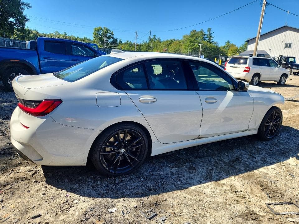 2022 BMW 330XI 3
