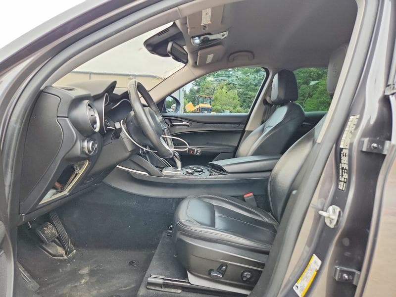 2019 ALFA ROMEO STELVIO 7
