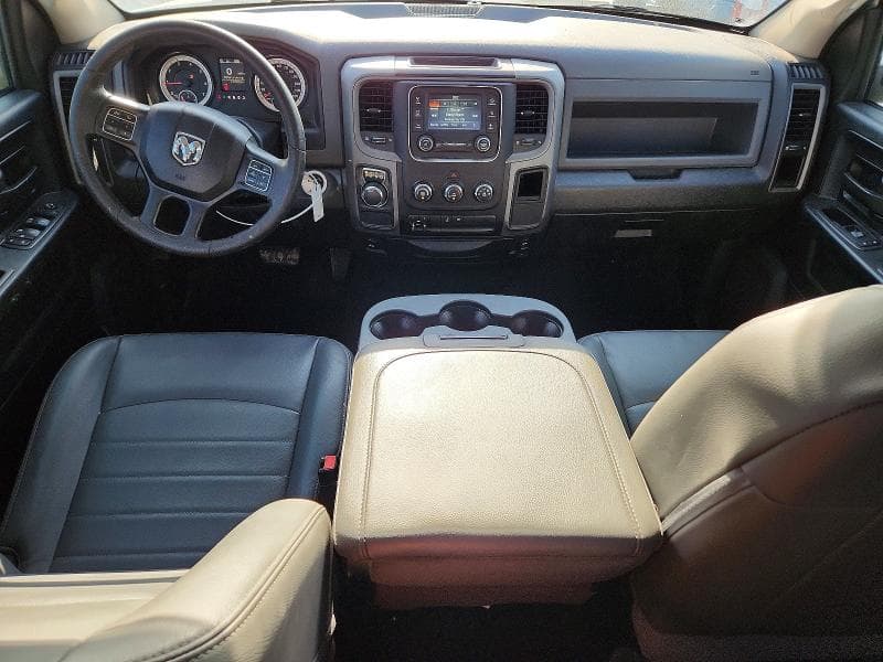 2017 RAM 1500 ST 8