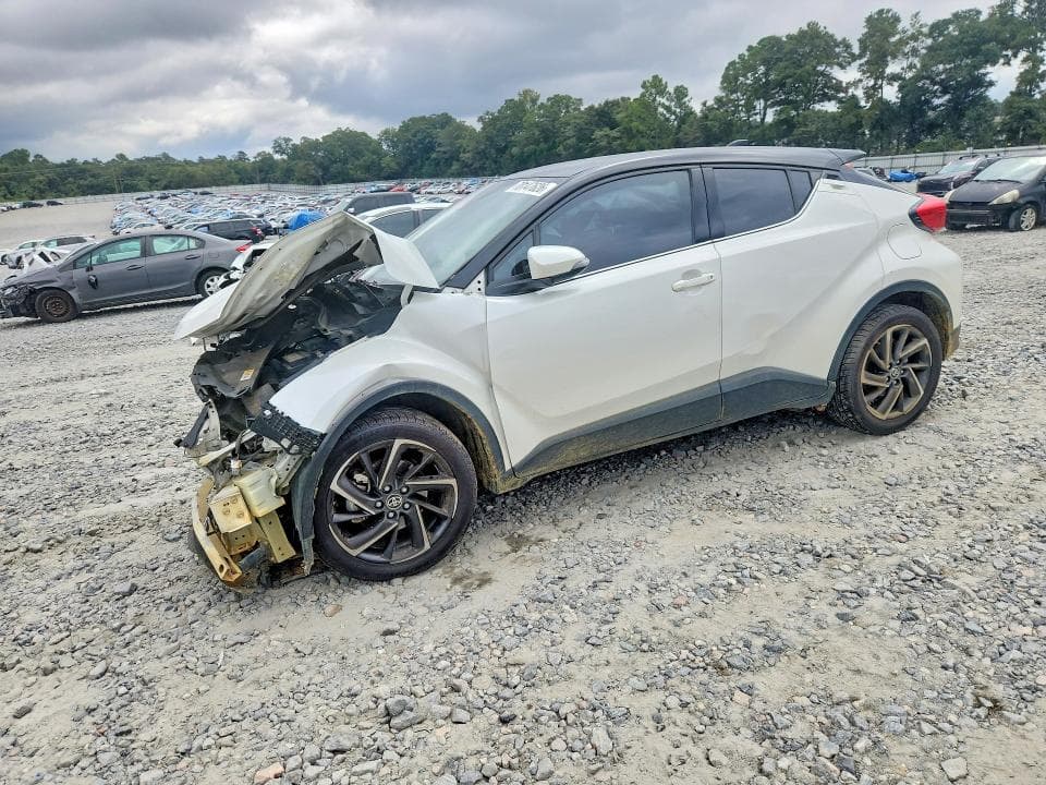 2021 TOYOTA C-HR LIMITED