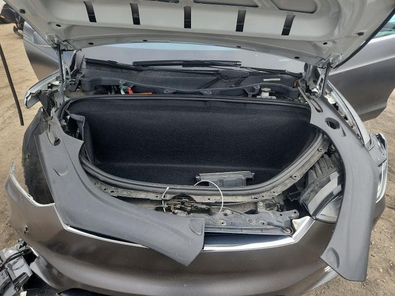 2020 TESLA MODEL X 11