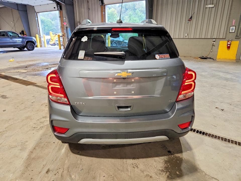 2019 CHEVROLET TRAX 1LT 6
