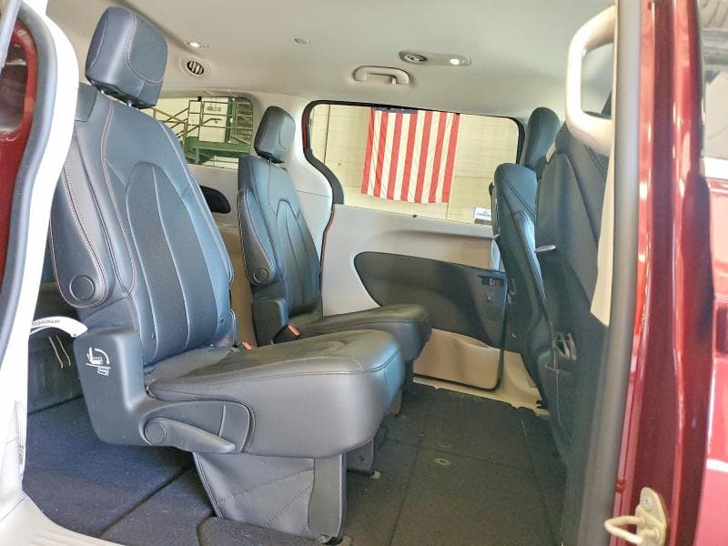 2017 CHRYSLER PACIFICA TOURING L PLUS 11