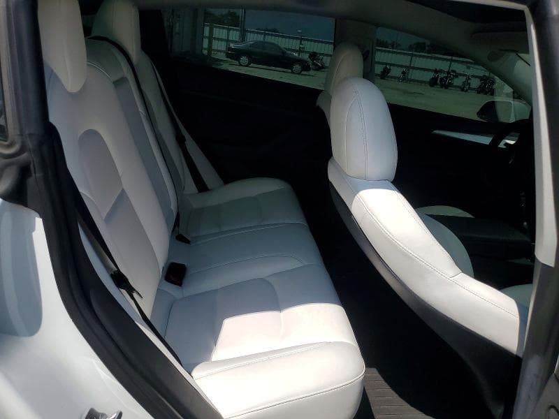 2022 TESLA MODEL 3 10