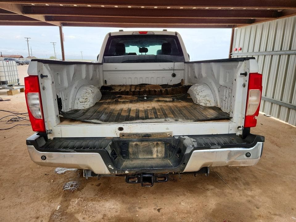2022 FORD F350 SUPER DUTY 6