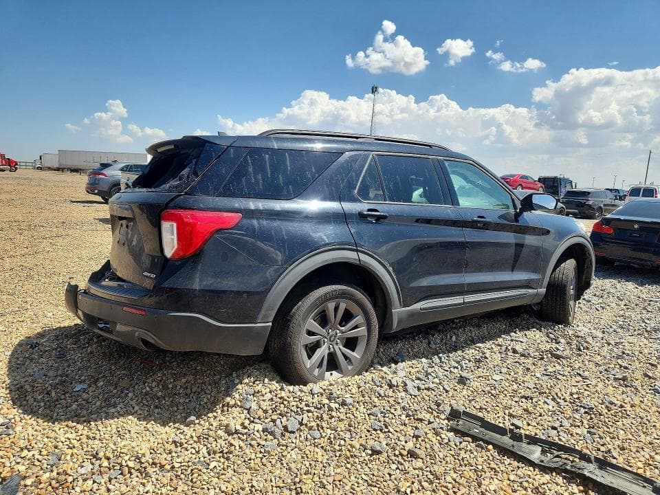 2021 FORD EXPLORER XLT 3