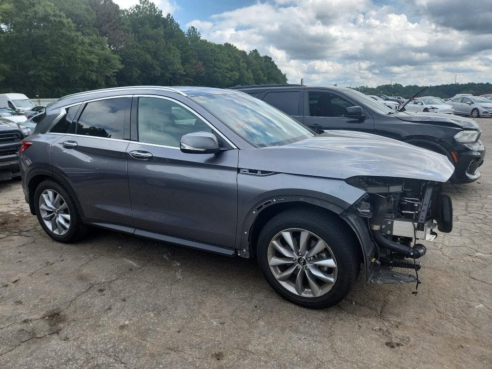 2021 INFINITI QX50 LUXE 4