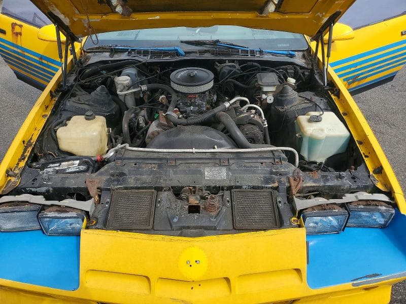 1984 CHEVROLET CAMARO 11