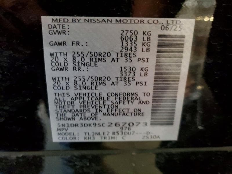 2025 NISSAN PATHFINDER PLATINUM 13