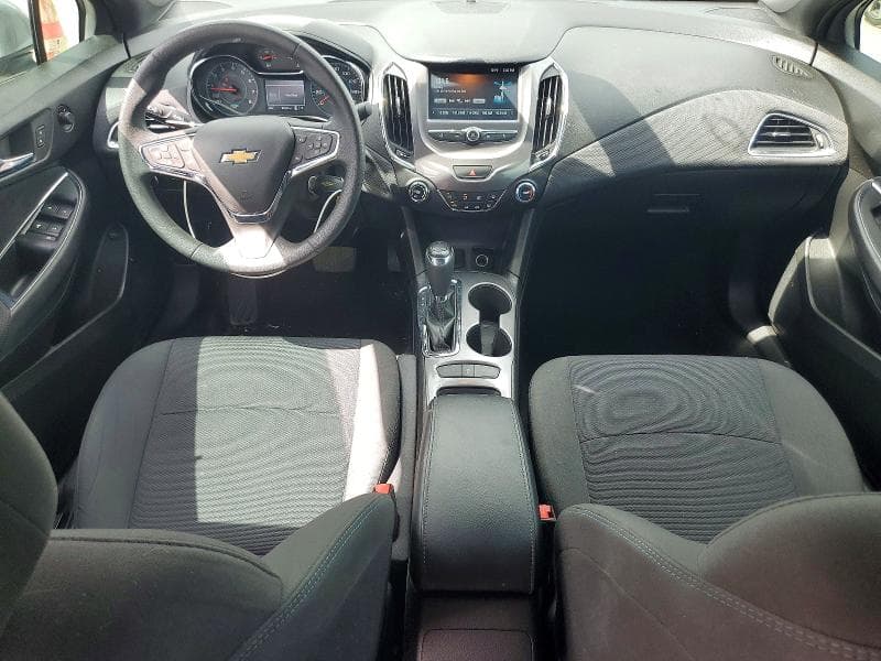2017 CHEVROLET CRUZE LT 8