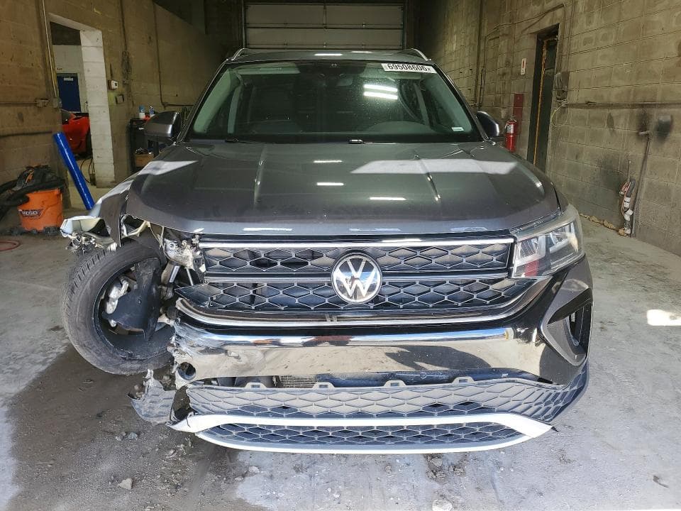 2024 VOLKSWAGEN TAOS SE 5