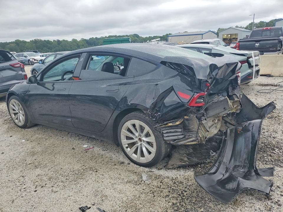 2023 TESLA MODEL 3 2