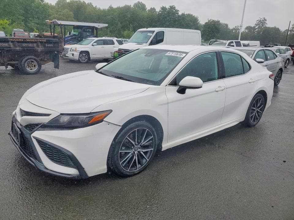 2021 TOYOTA CAMRY SE - 1