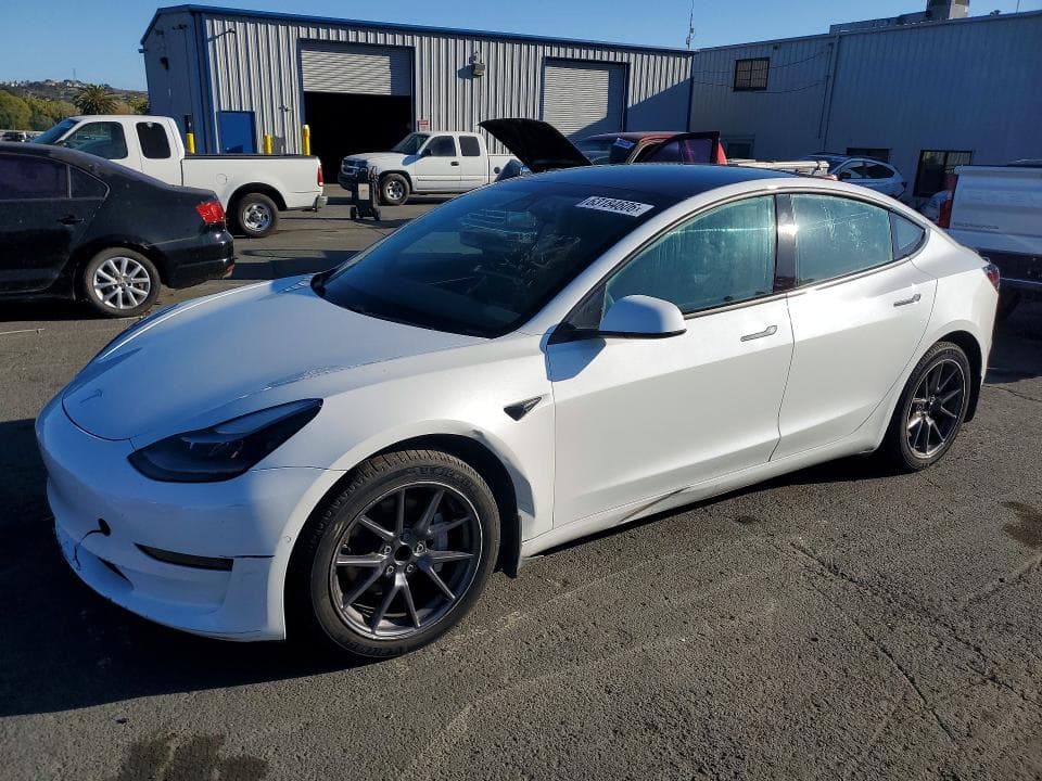 2021 TESLA MODEL 3 - 1