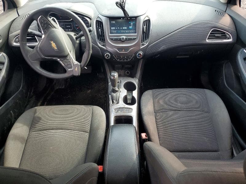 2017 CHEVROLET CRUZE LT 8