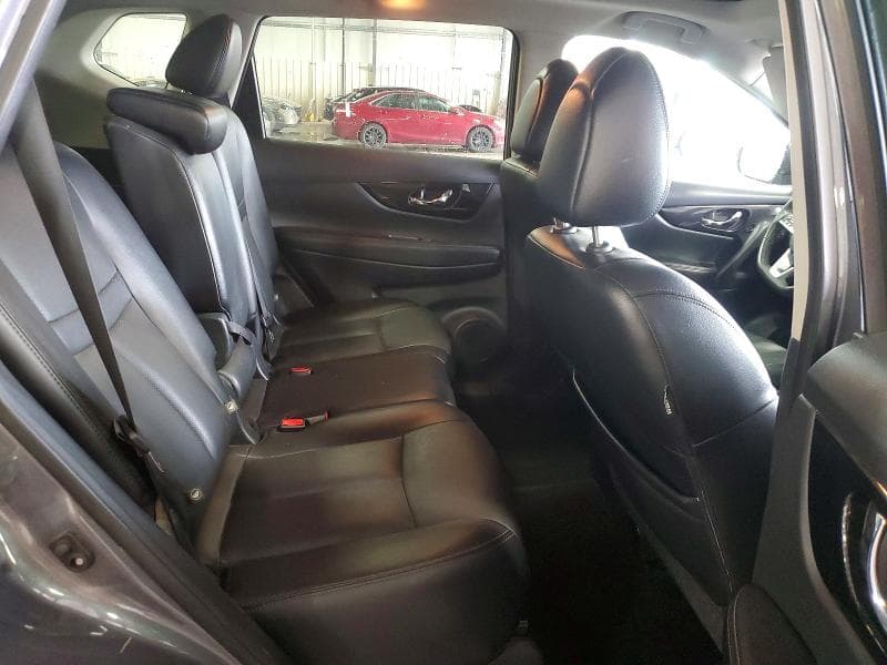 2017 NISSAN ROGUE SL 10