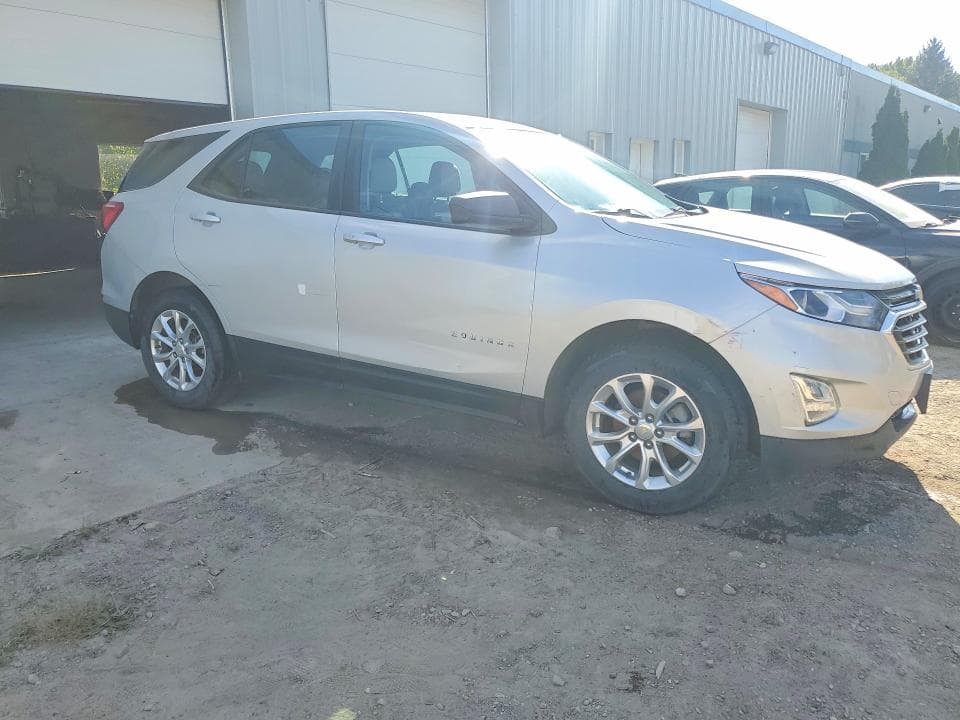 2021 CHEVROLET EQUINOX LS 4