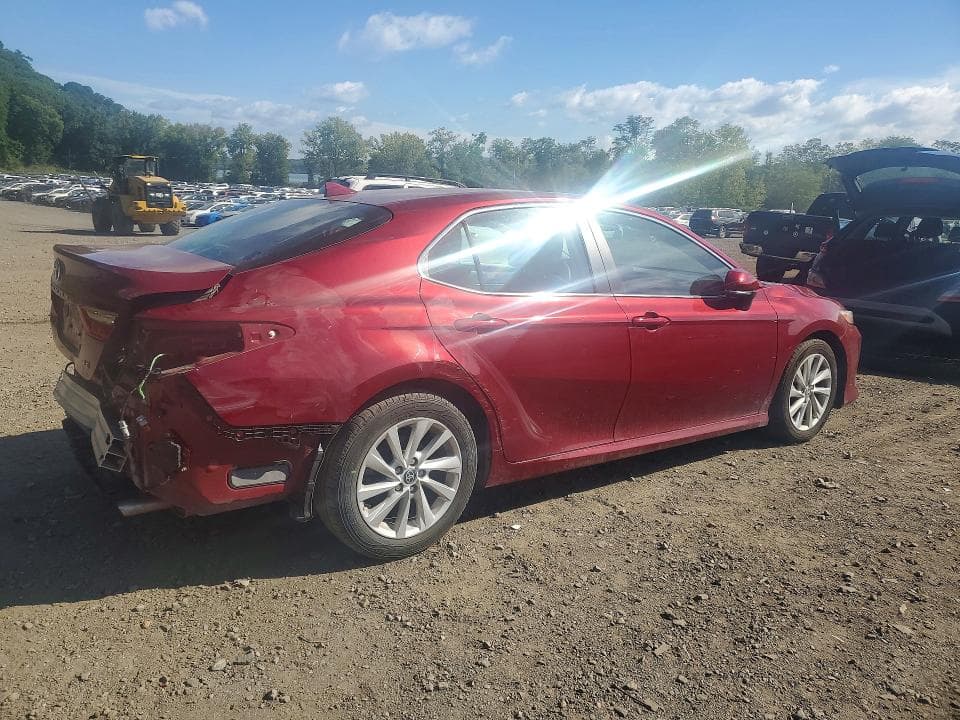 2021 TOYOTA CAMRY LE 3