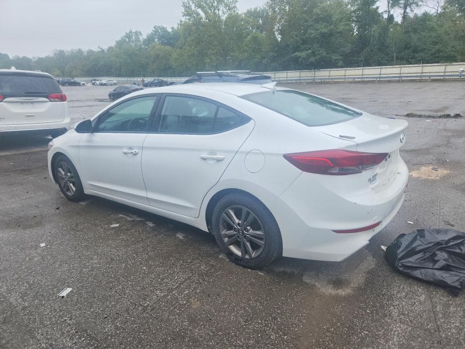 2017 HYUNDAI ELANTRA SE 2