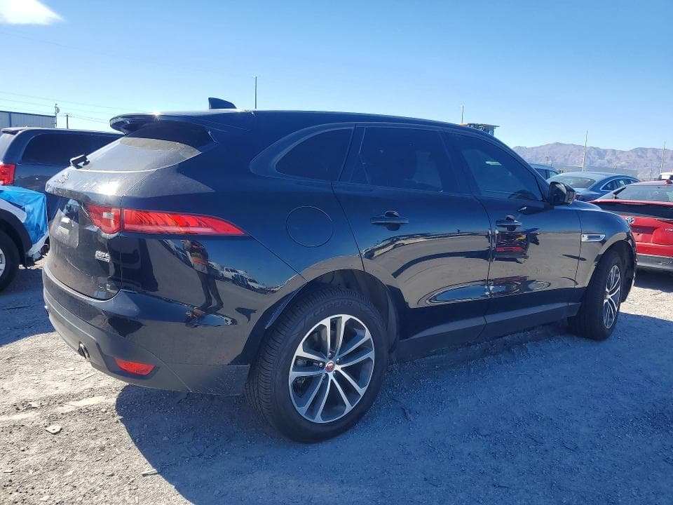 2017 JAGUAR F-PACE PREMIUM 3