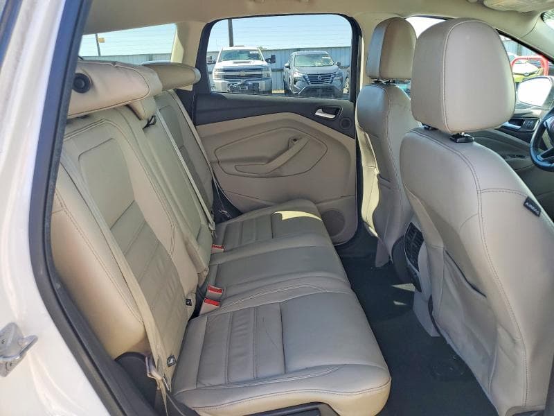 2017 FORD ESCAPE SE 11