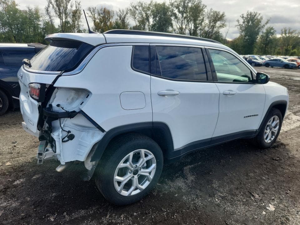 2025 JEEP COMPASS LATITUDE 3