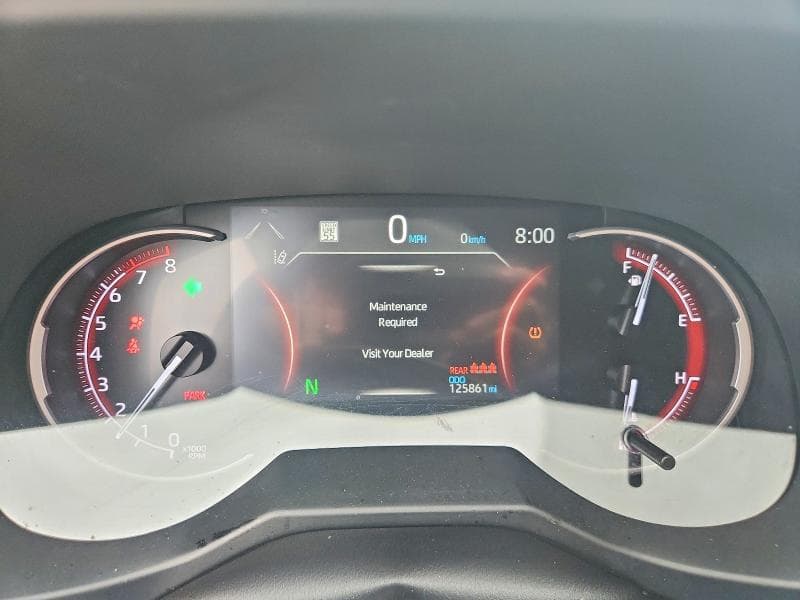 2023 TOYOTA RAV4 LE 9