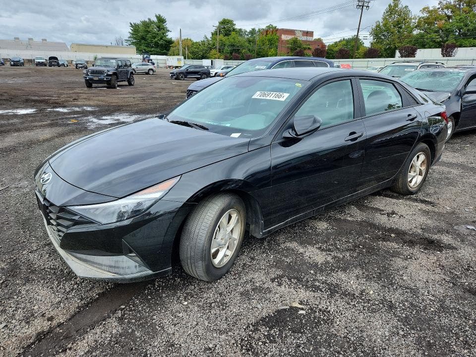2022 HYUNDAI ELANTRA SE - 1
