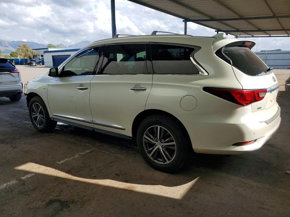 2019 INFINITI QX60 LUXE 2