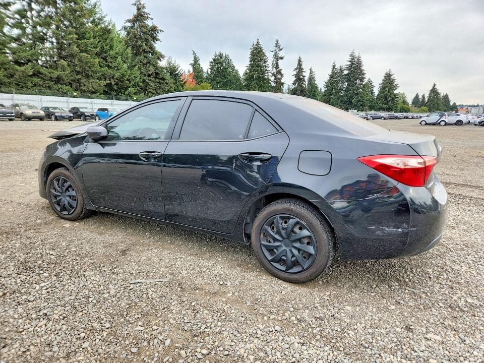 2018 TOYOTA COROLLA LE 2