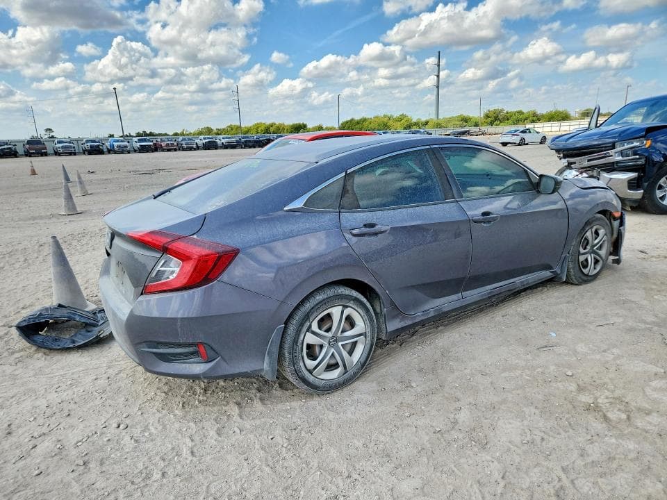 2018 HONDA CIVIC LX 3